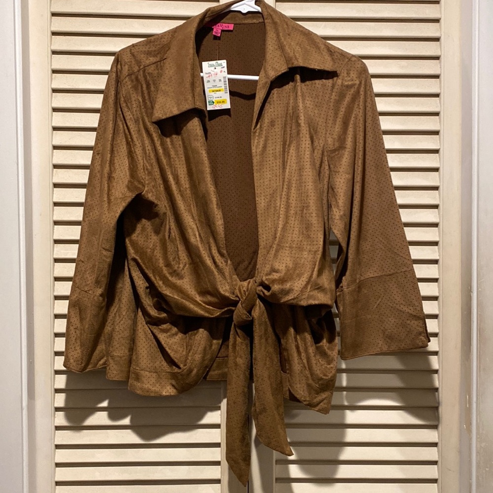 Lightweight wrap jacket